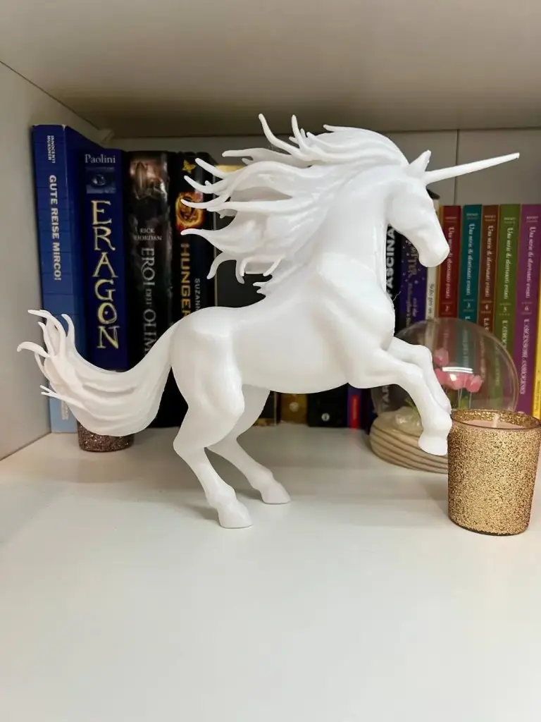 White unicorn 
